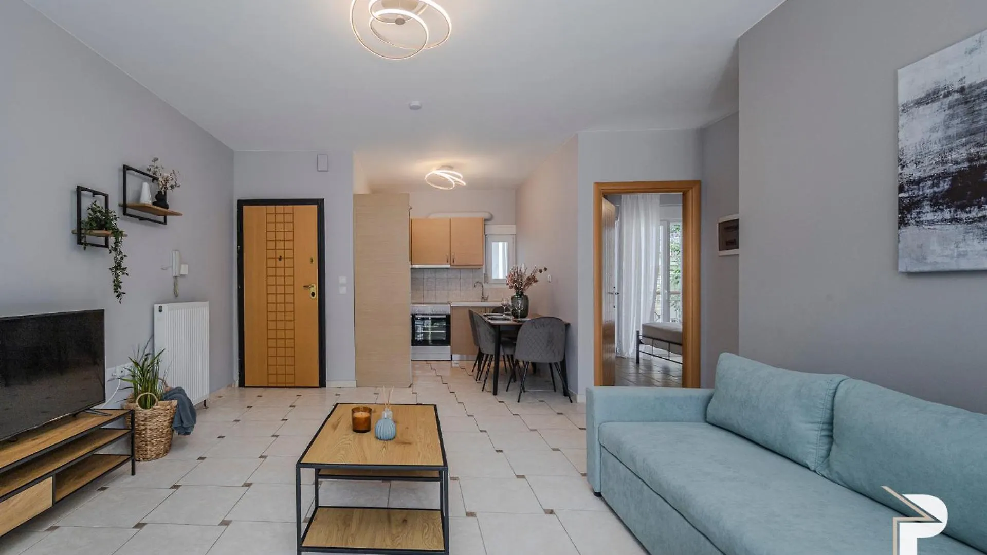 P Deluxe Suites A4 Неа-Миханиона
